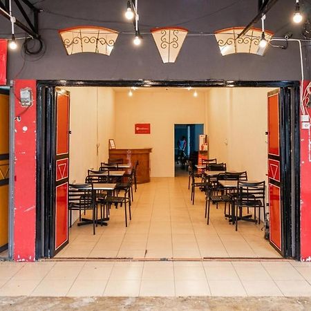 红多兹伊斯兰酒店-棉兰塞提阿布迪路3号 外观 照片